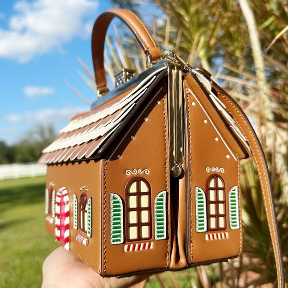 Kate Spade Gingerbread House Novelty Crossbody Handbag Rare Holiday Collection - Picture 11 of 14